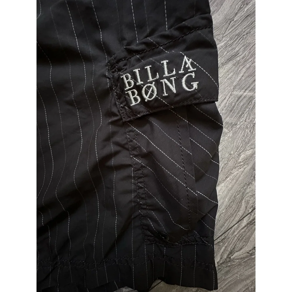 VTG  Billabong Board Shorts Mens 32 Pinstripe Surf Swim Trunks Y2K Embroidered